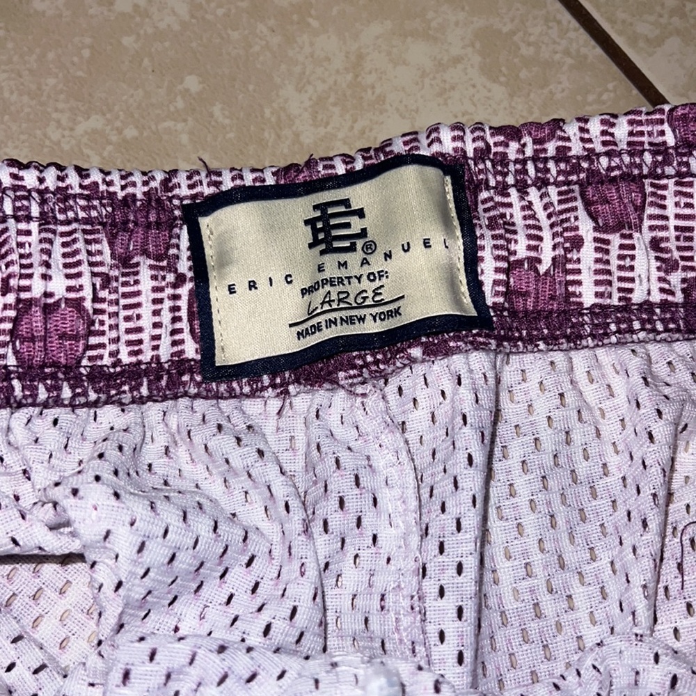 Eric Emanuel Basic Shorts 🩳 - Picture 2 of 4
